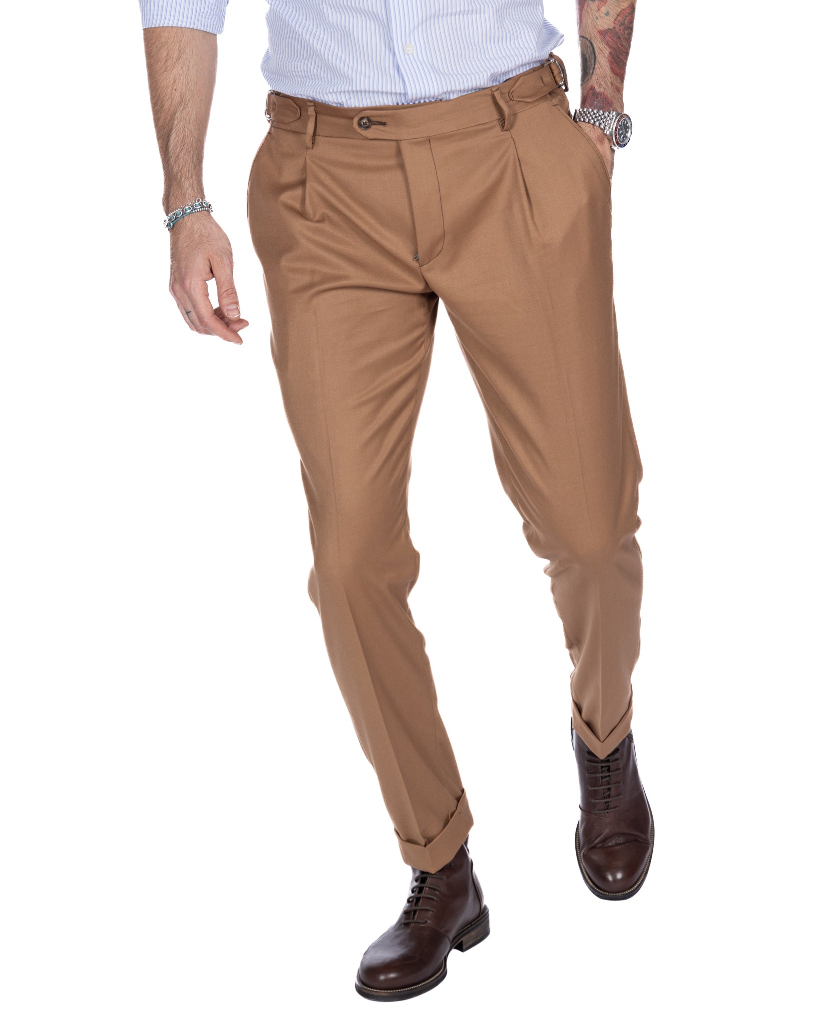 Monopoli - pantalone con fibbie cammello