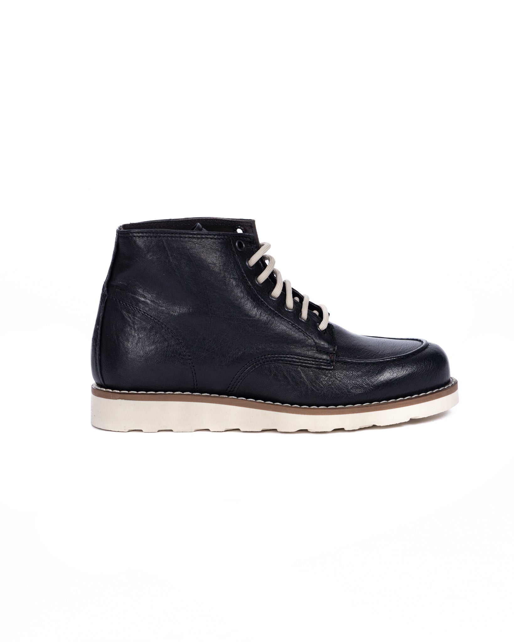 Moon - black leather boot