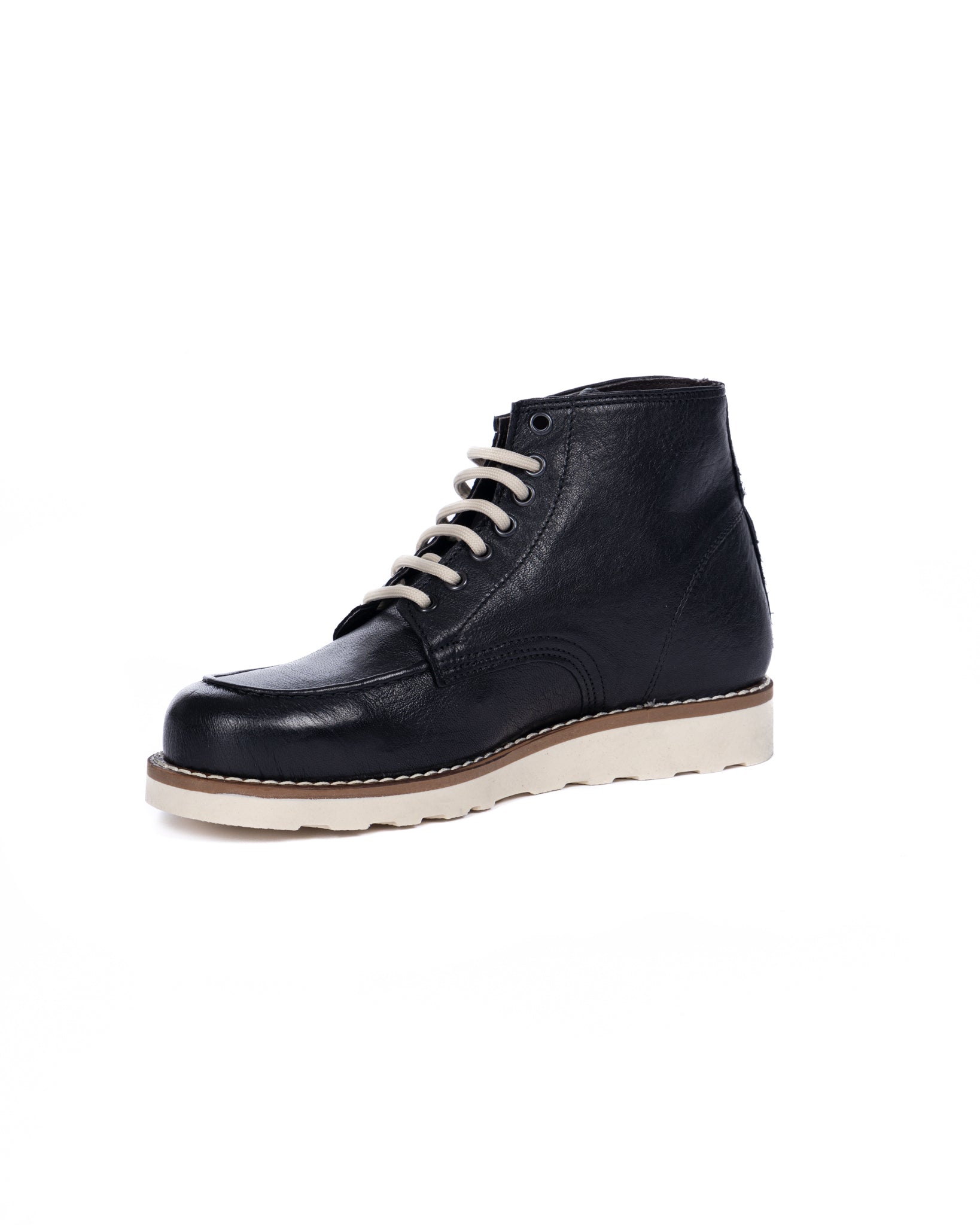Moon - black leather boot