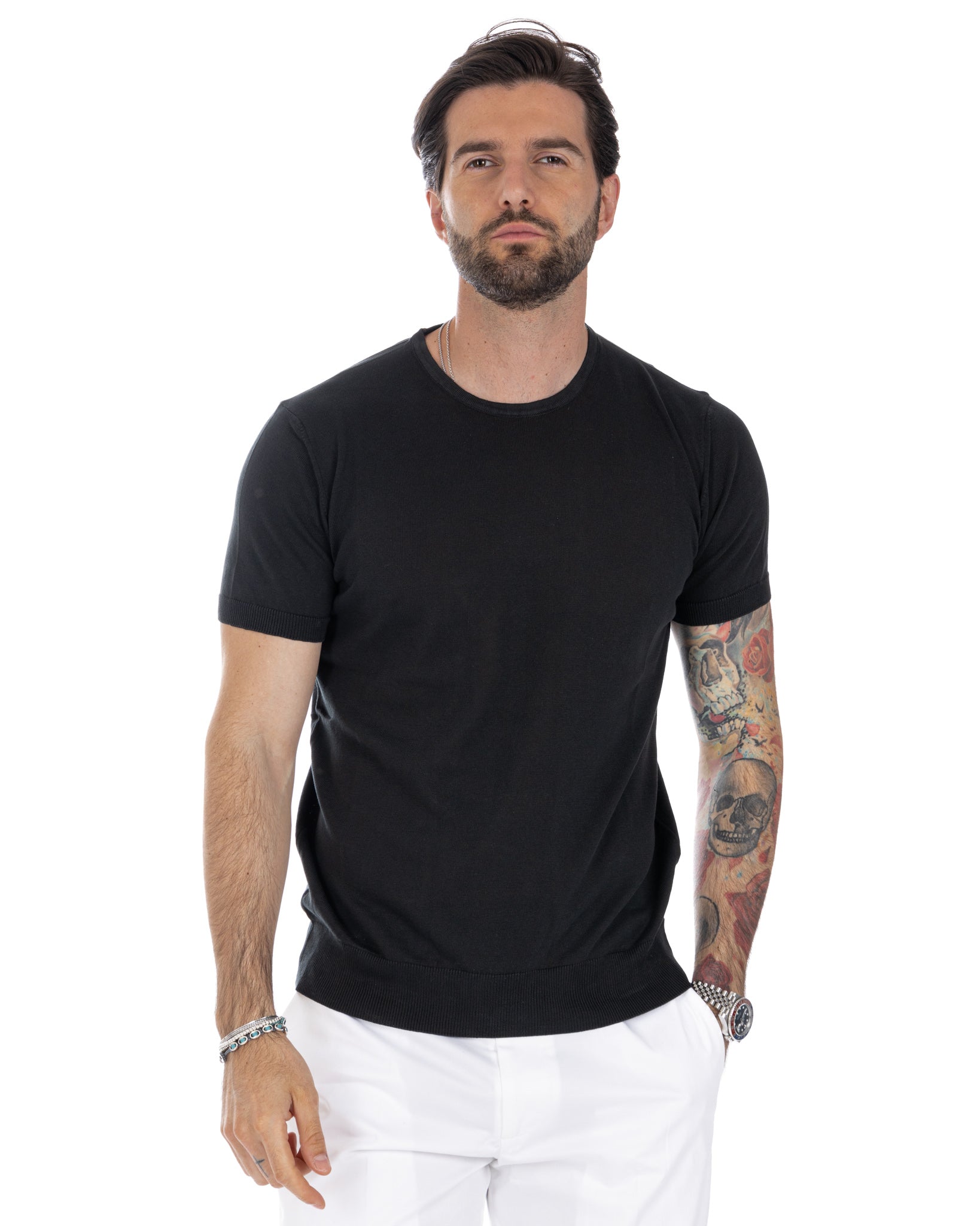 Jannik - black knitted t-shirt