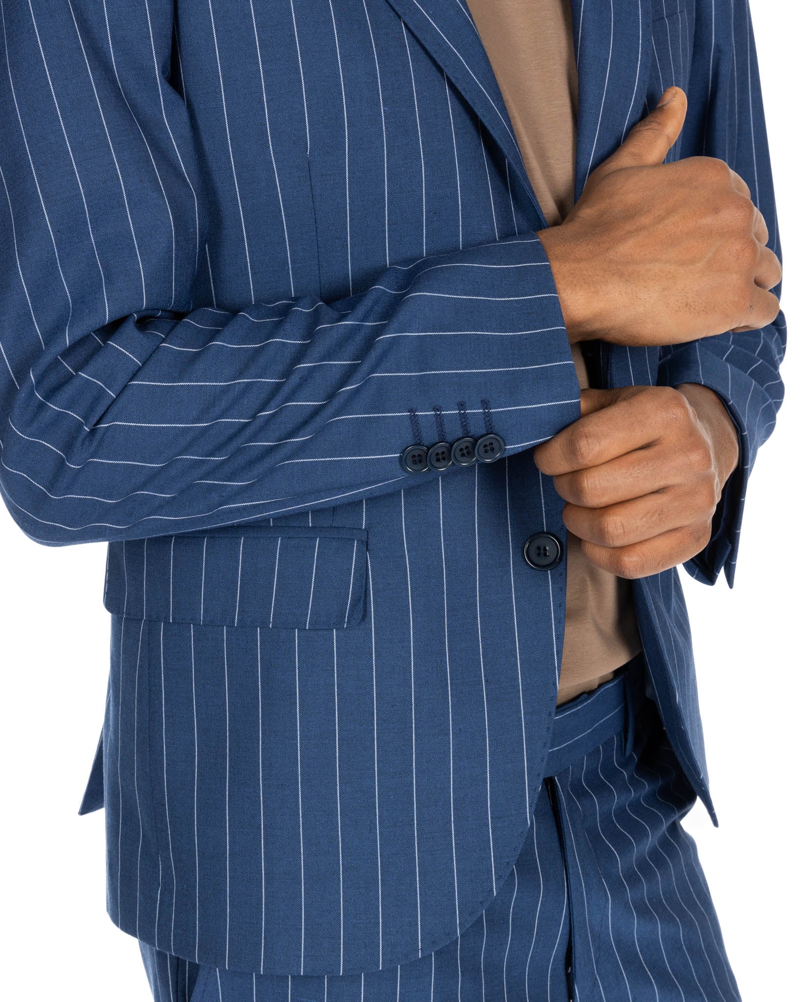 Lille - costume bleu à fines rayures