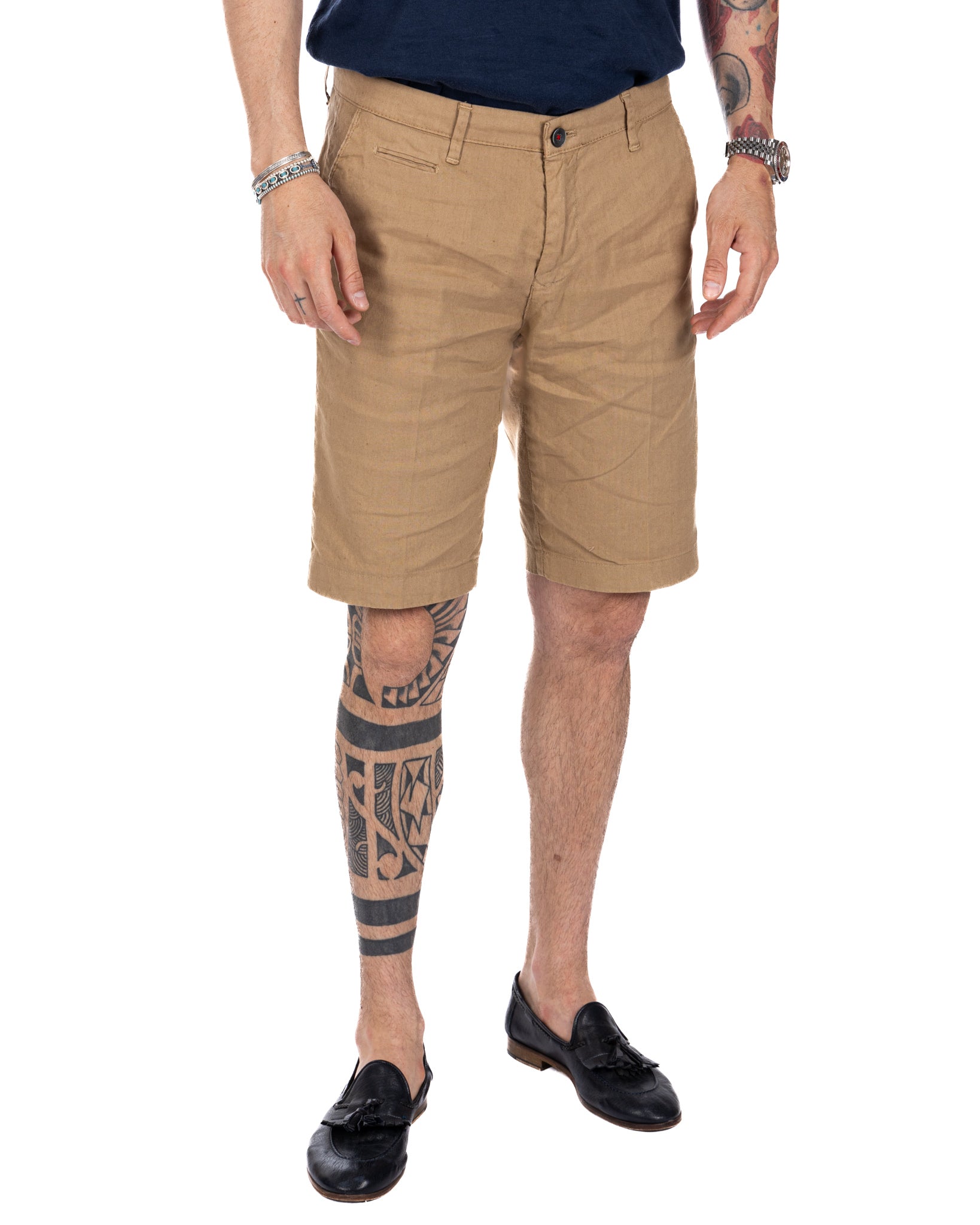 Mustique - biscuit Bermuda shorts in stretch linen