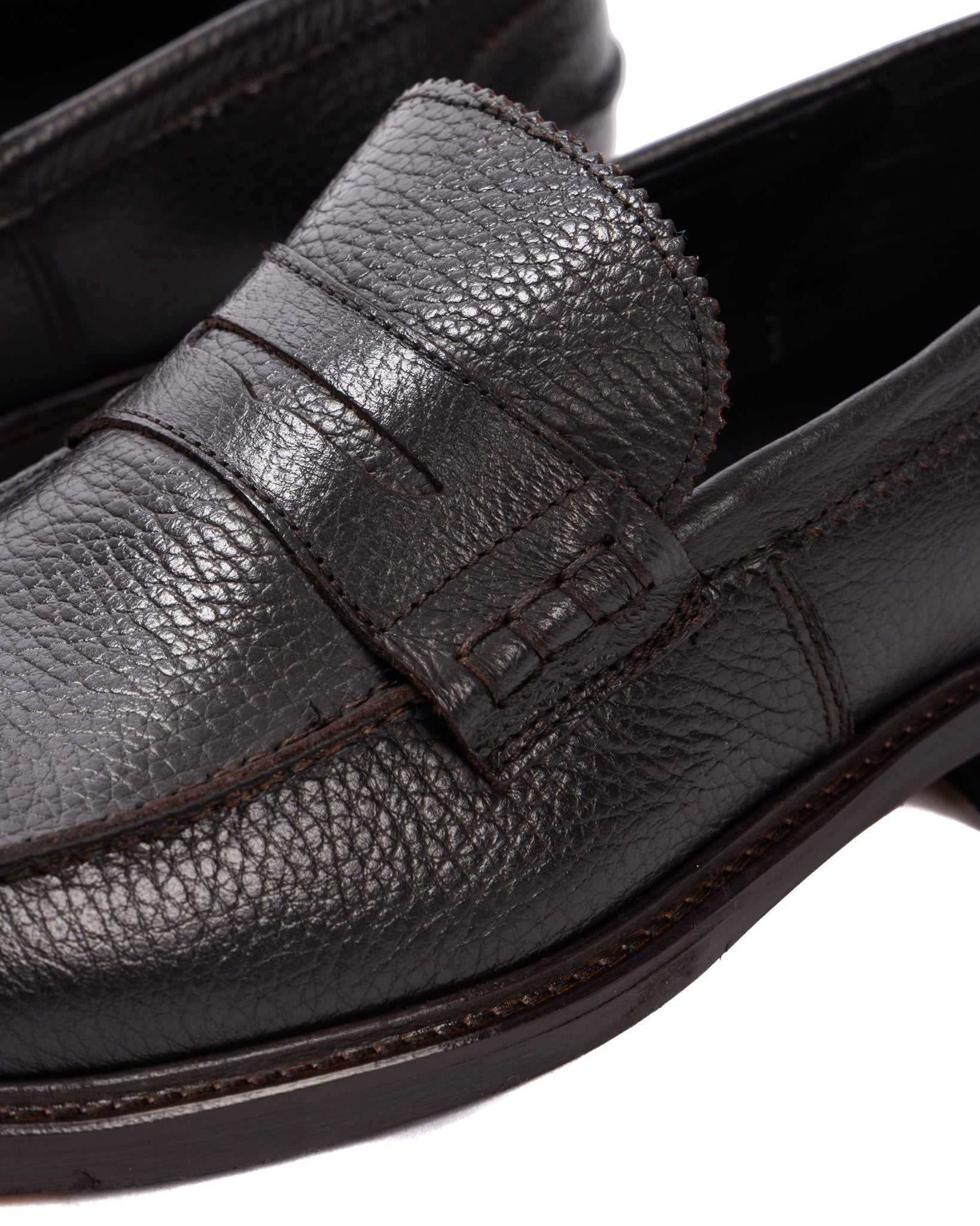 Banksy - dark brown college tumbled