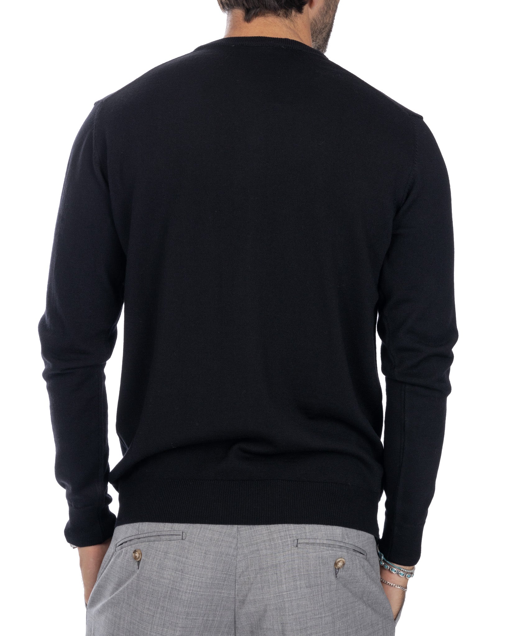 Furore crewneck in black Tollegno merino wool