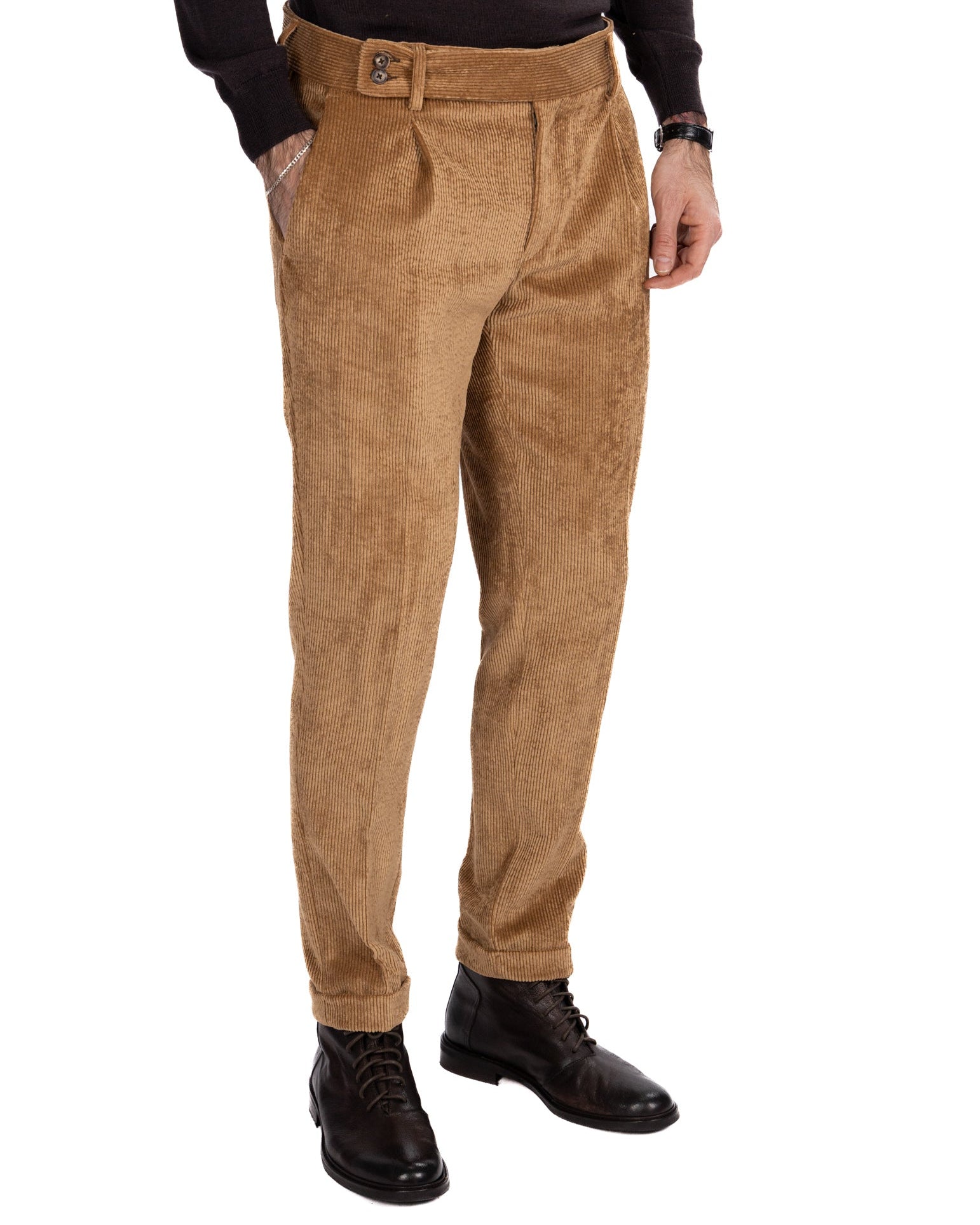 James trousers in camel velvet