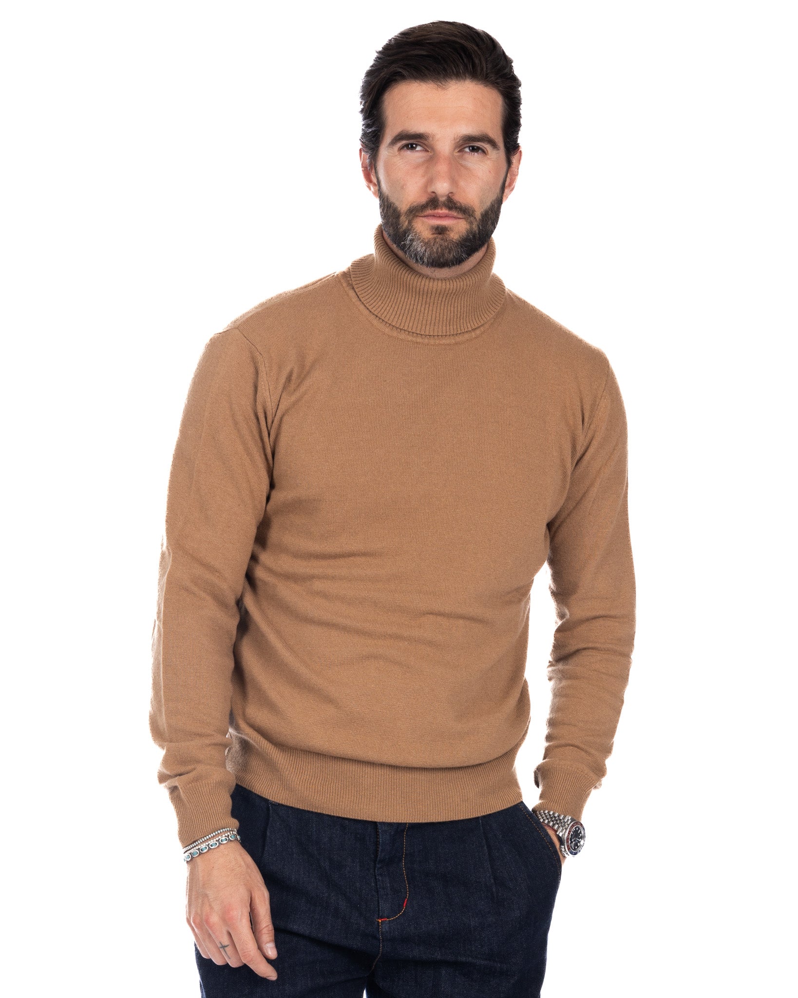 Lee - camel cashmere blend turtleneck