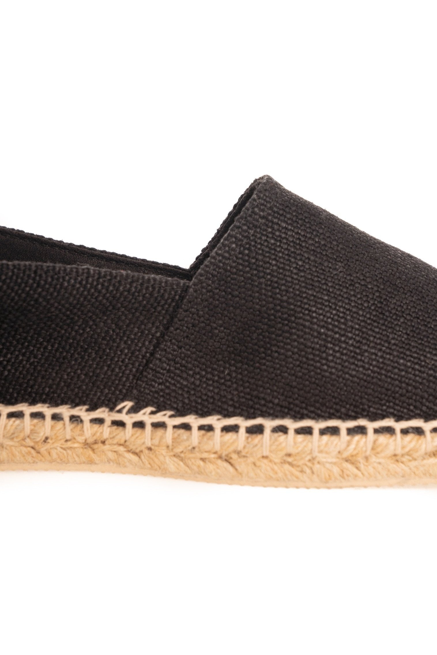 Basic black espadrilles