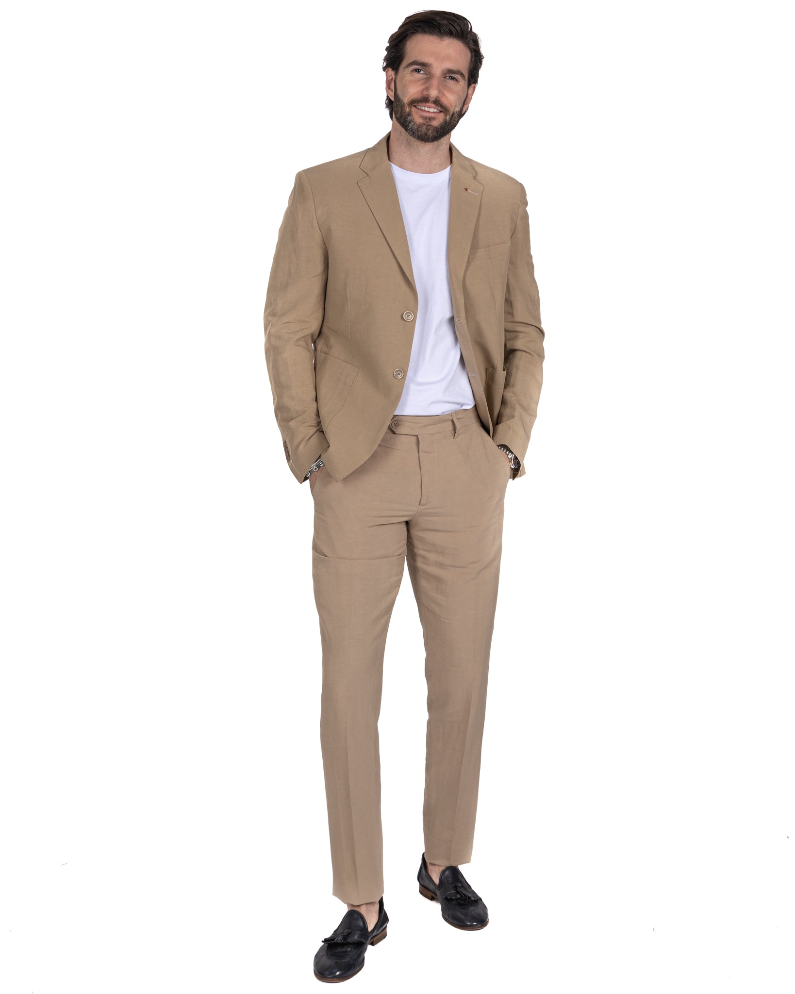 Ventotene - costume en lin camel à boutonnage simple