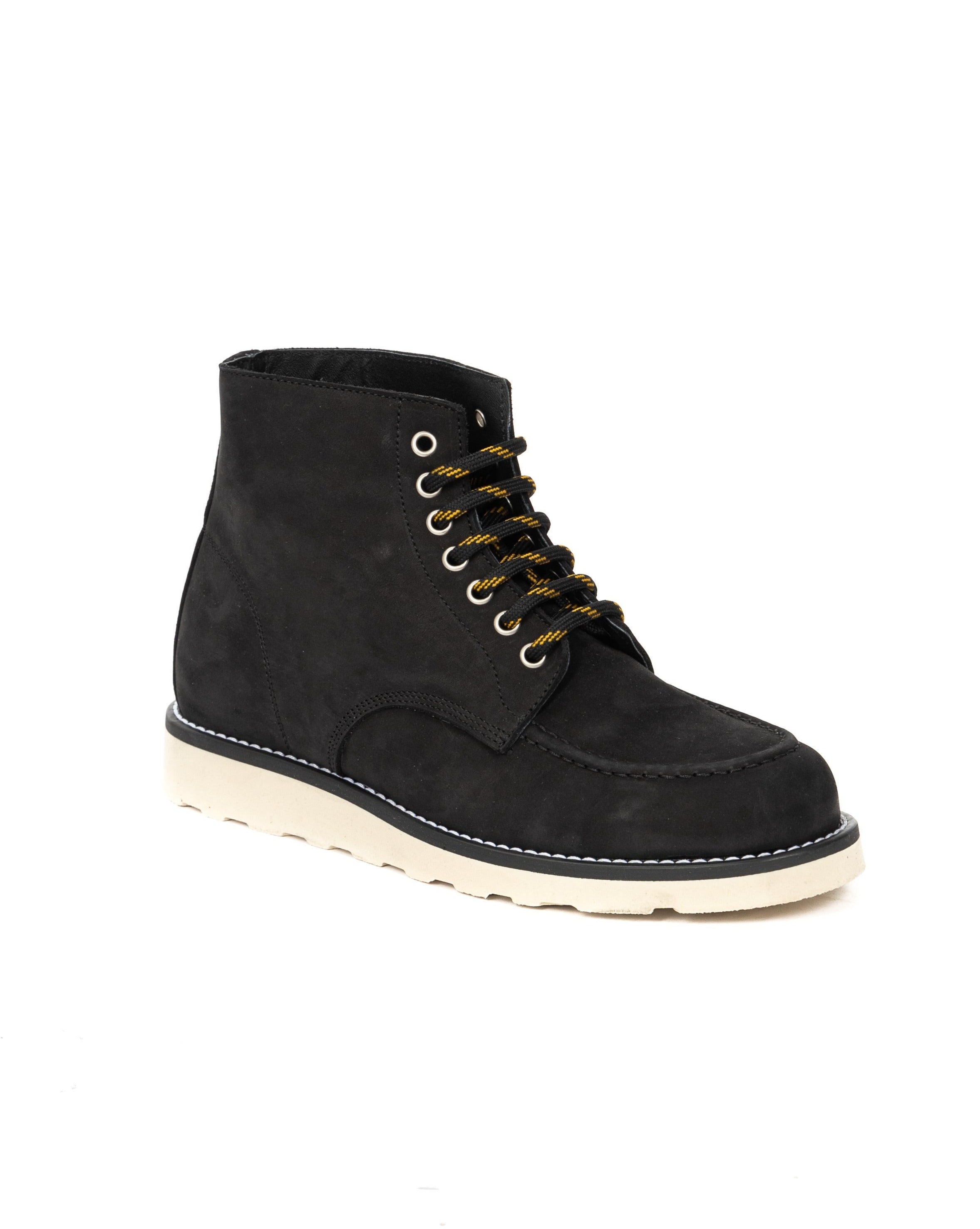 Moon - black nubuck leather boot
