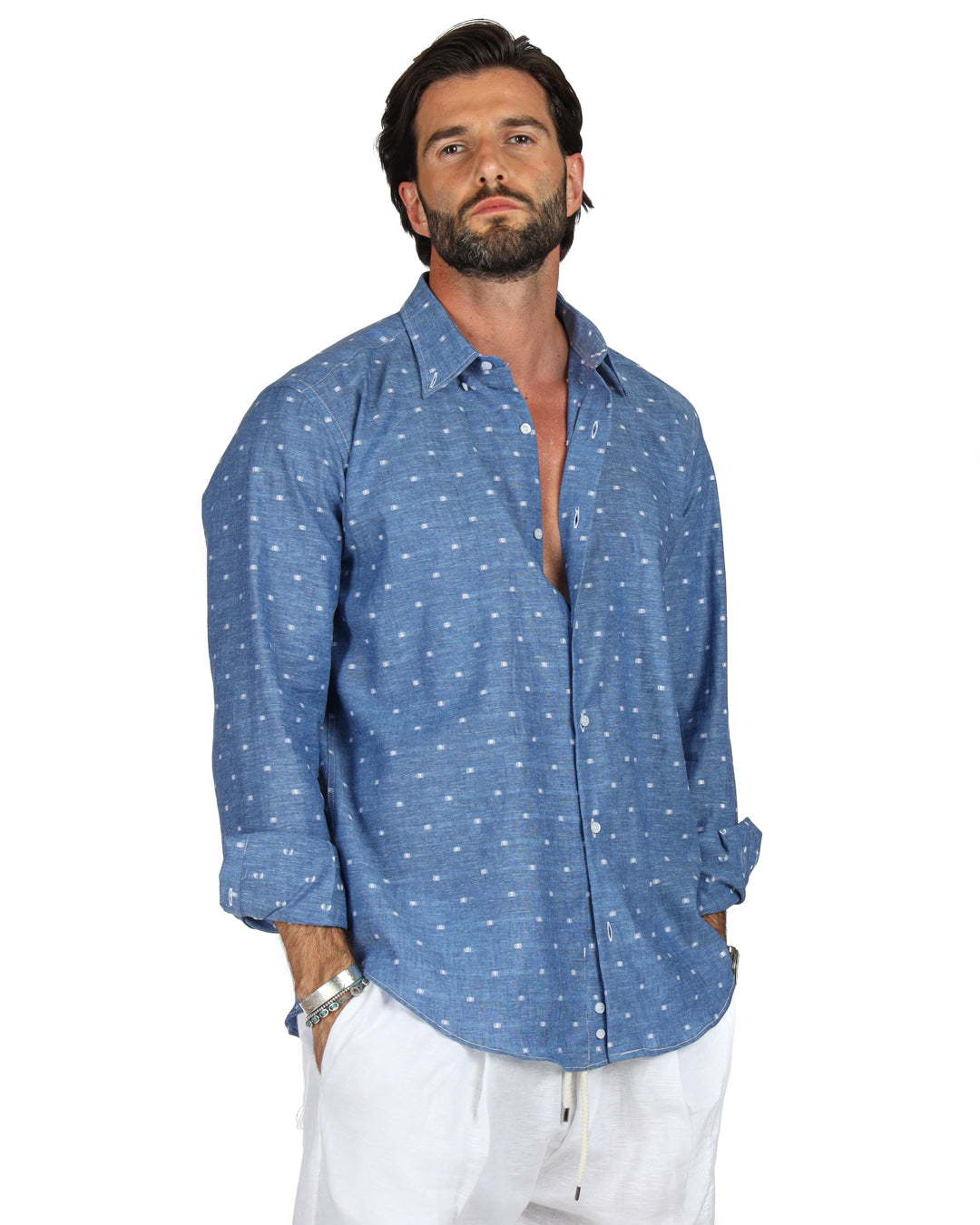 Salina - Camicia classica denim con ricami bianchi in lino