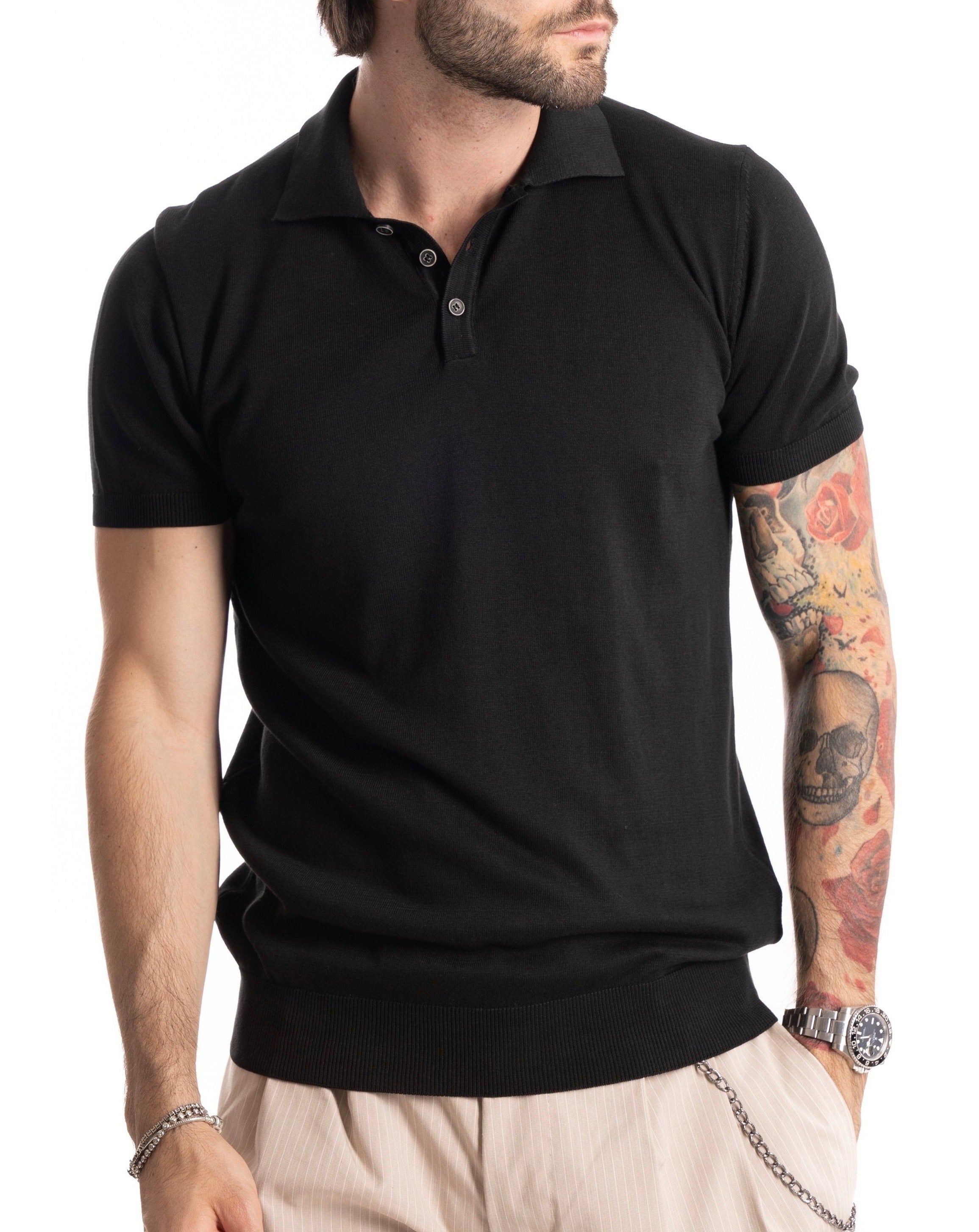Roger - black knit polo