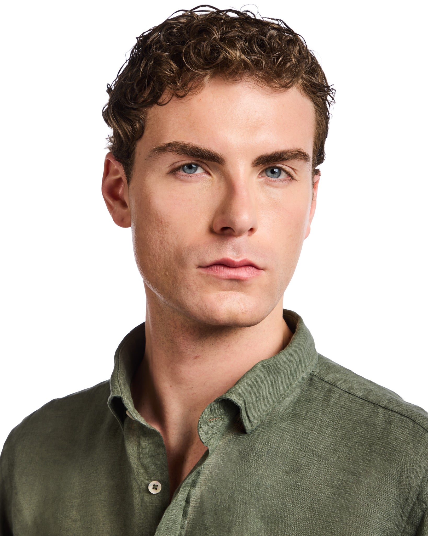 Chemise Montecarlo en pur lin militaire