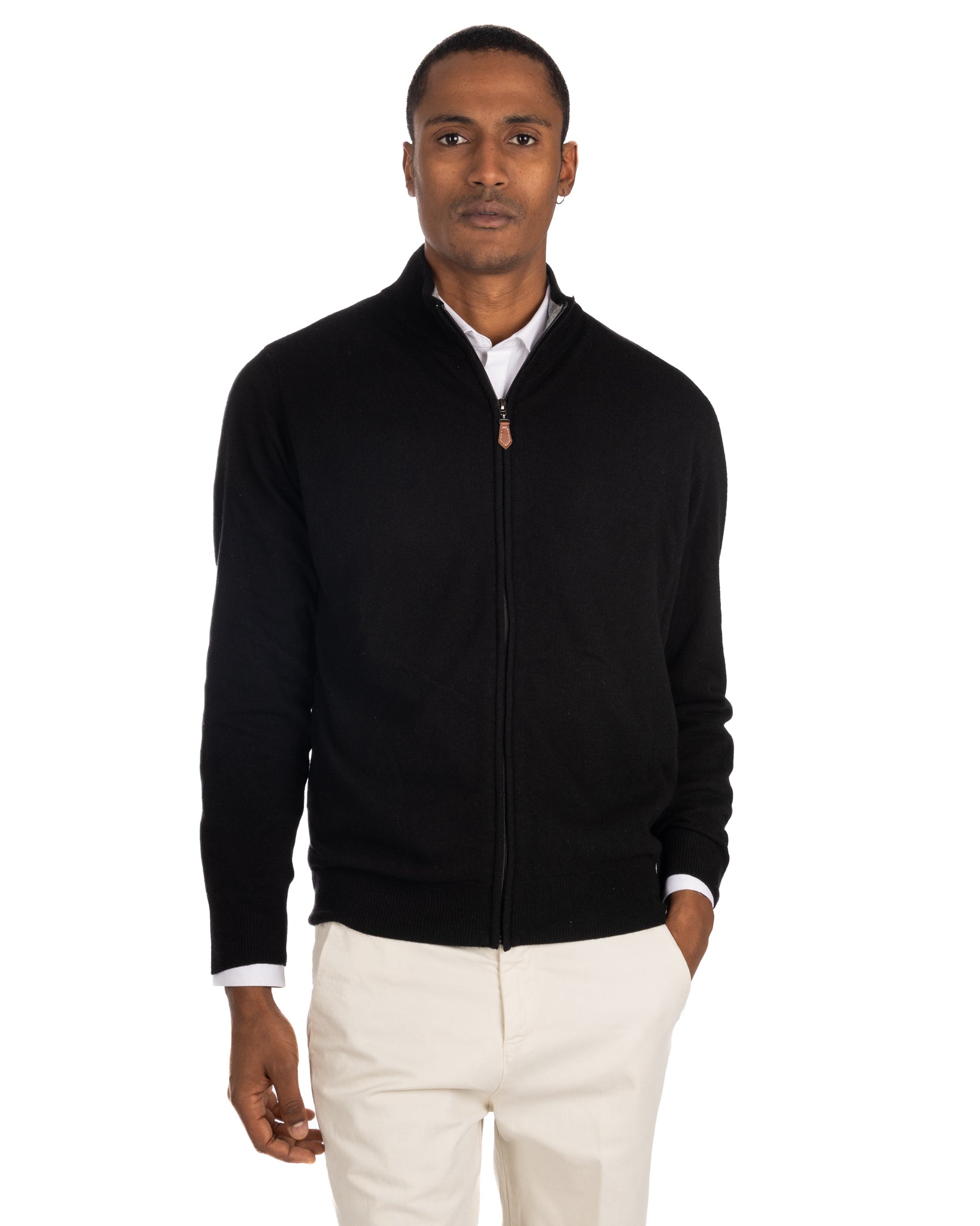 Matt - black full zip sweater in cashmere blend