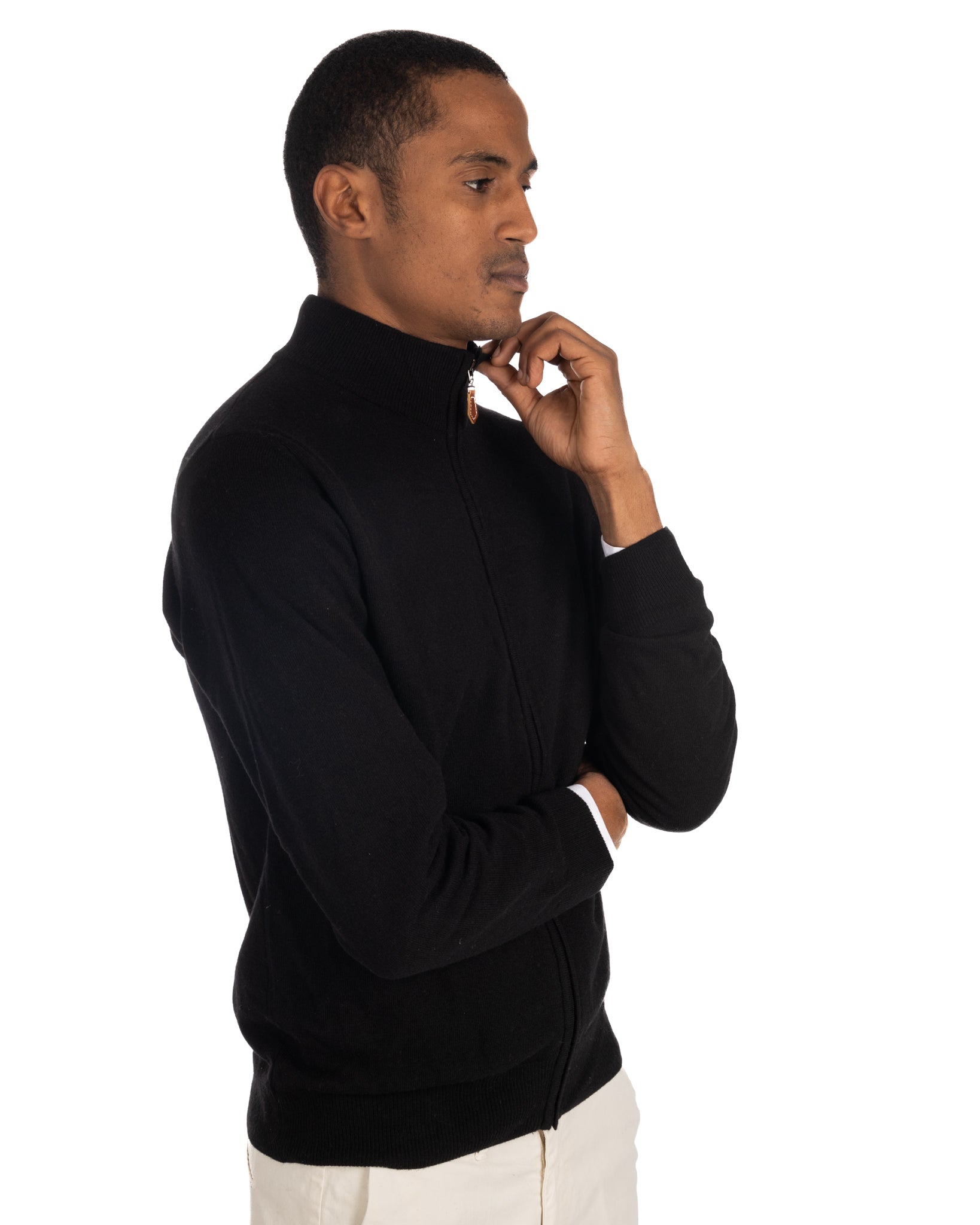 Matt - black full zip sweater in cashmere blend