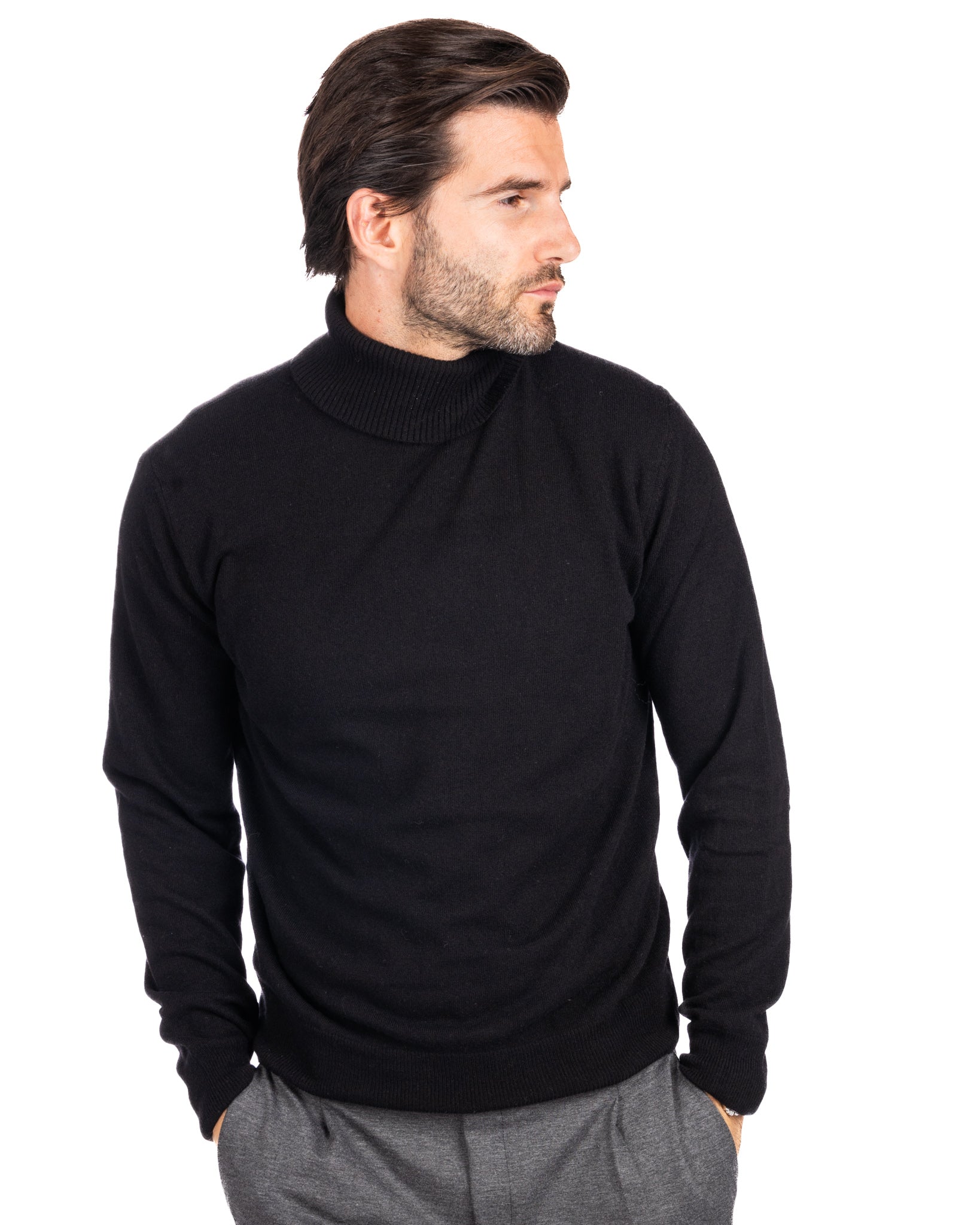 Lee - black cashmere blend turtleneck