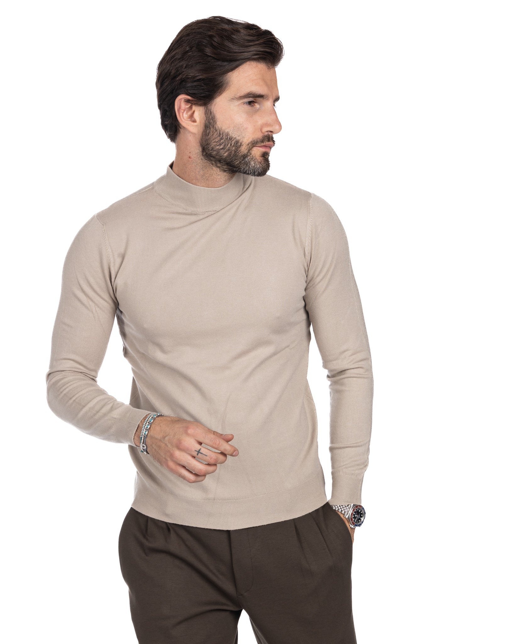 Basic beige turtleneck