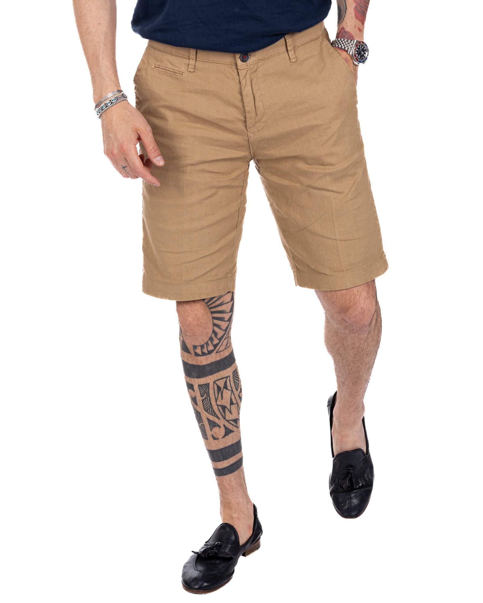 Mustique - biscuit Bermuda shorts in stretch linen