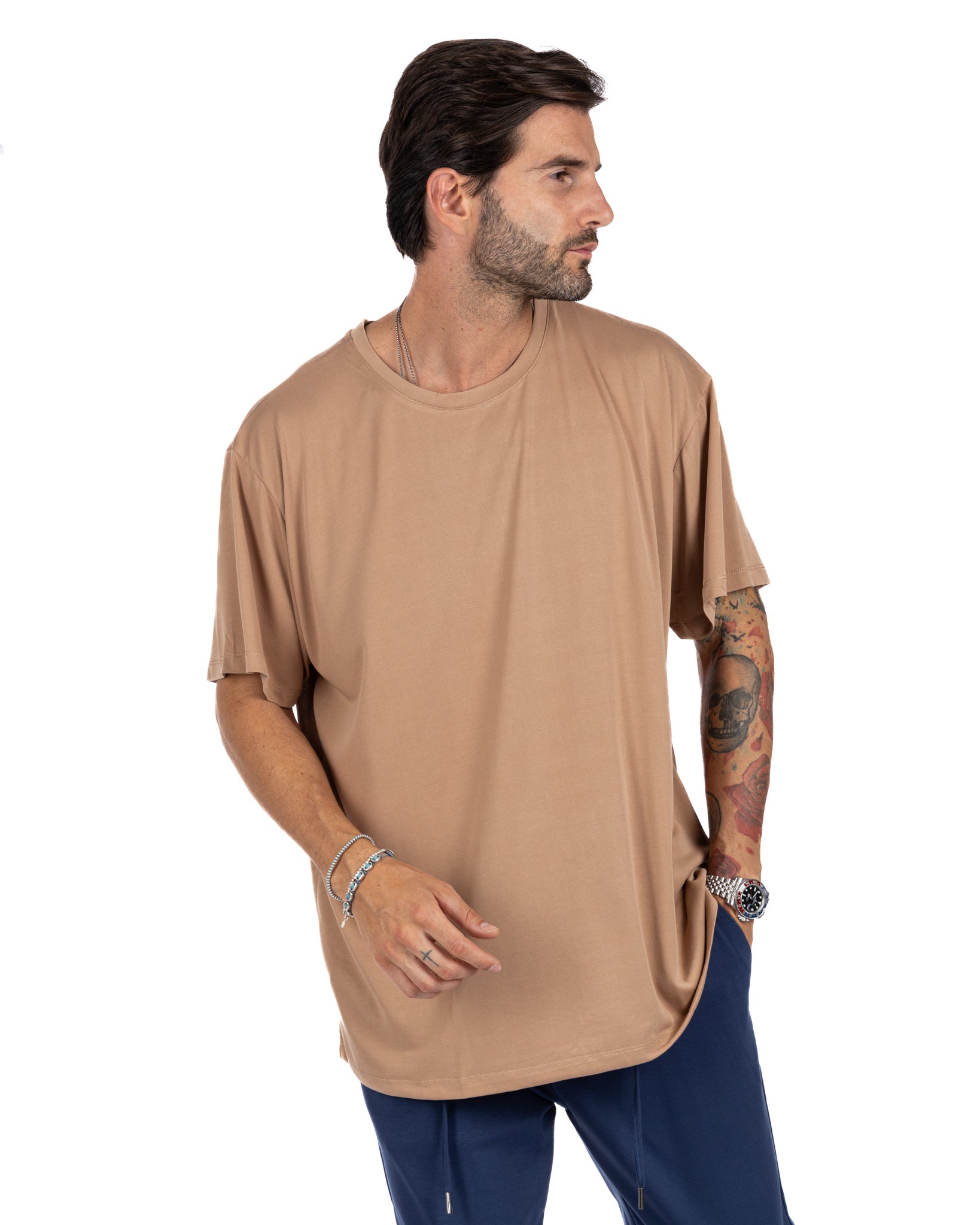 Owen - oversized beige t-shirt