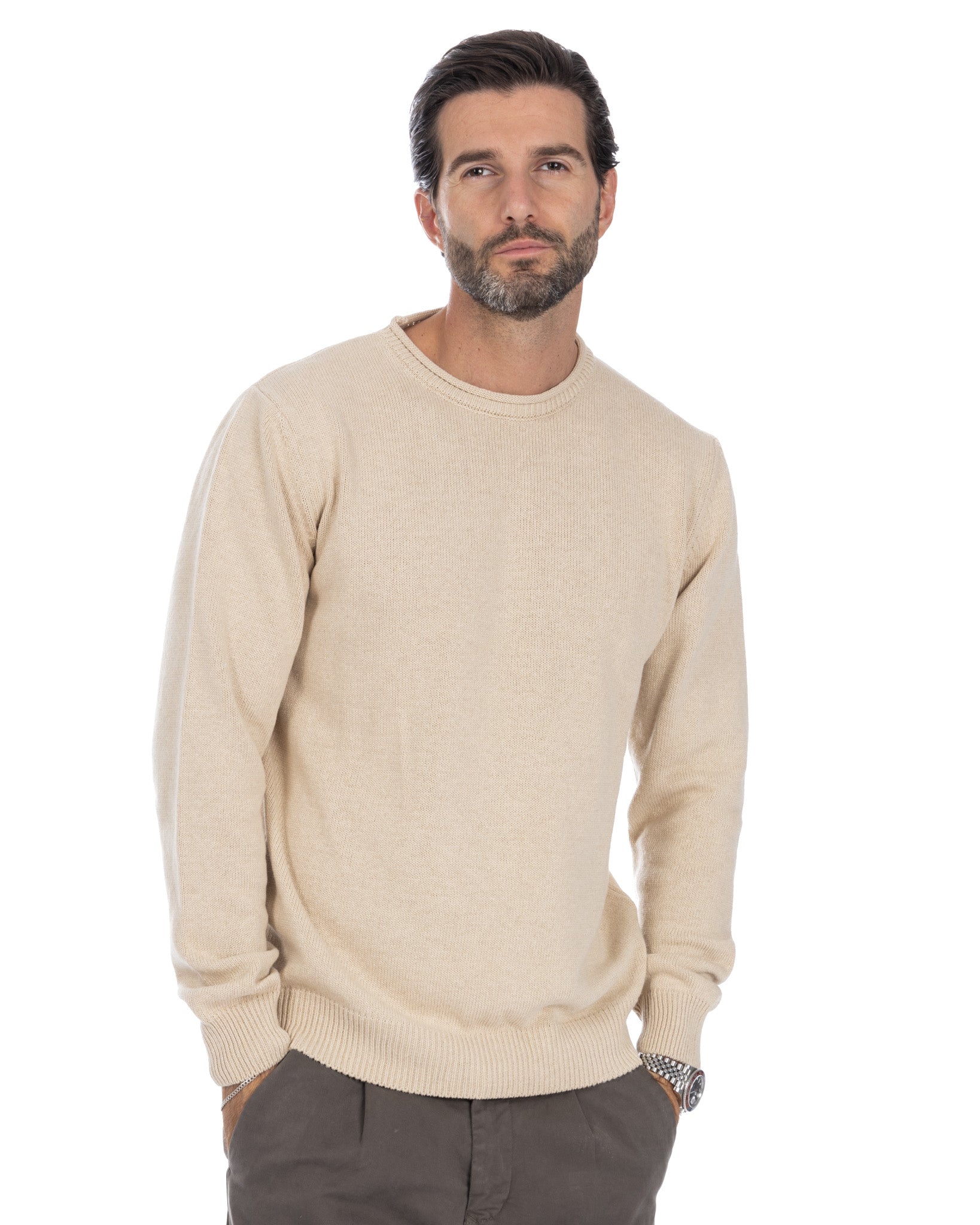 Adak - beige crewneck sweater