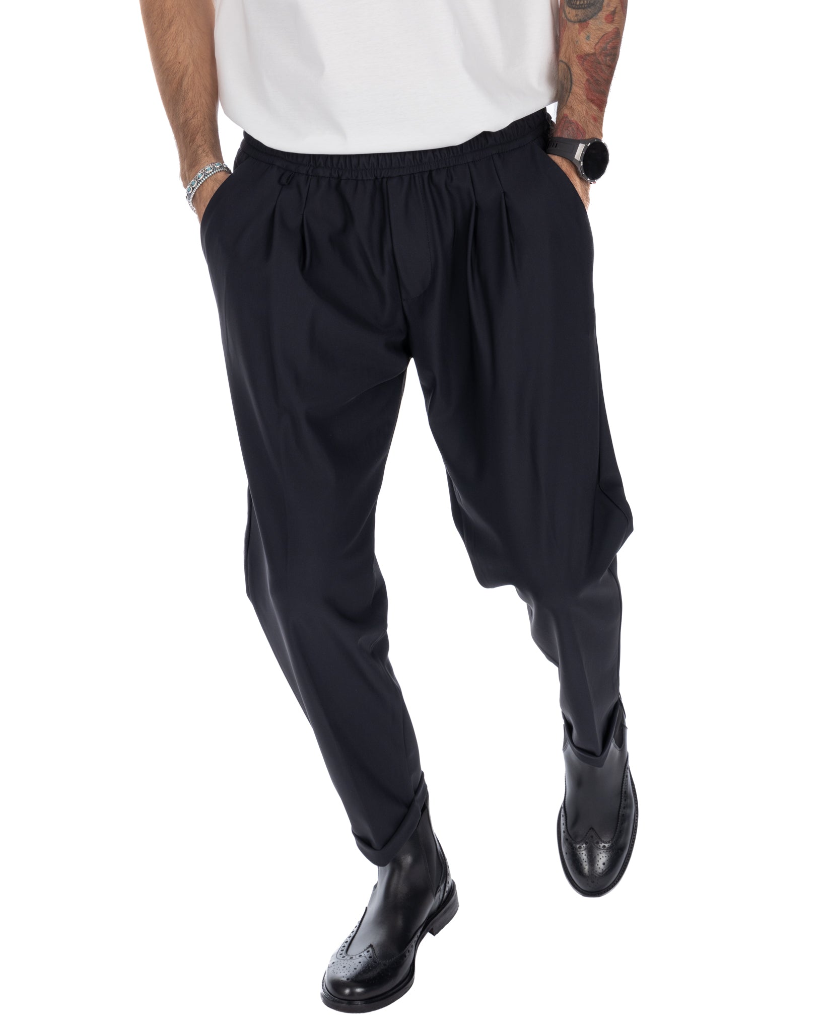 Steve - black technical trousers