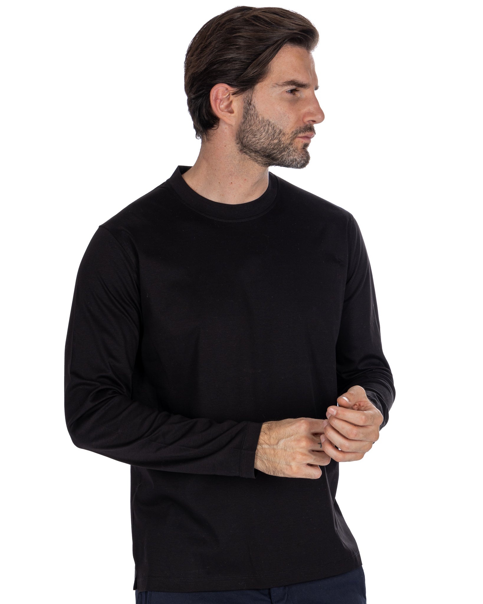 Nimega - black long sleeve cotton t-shirt