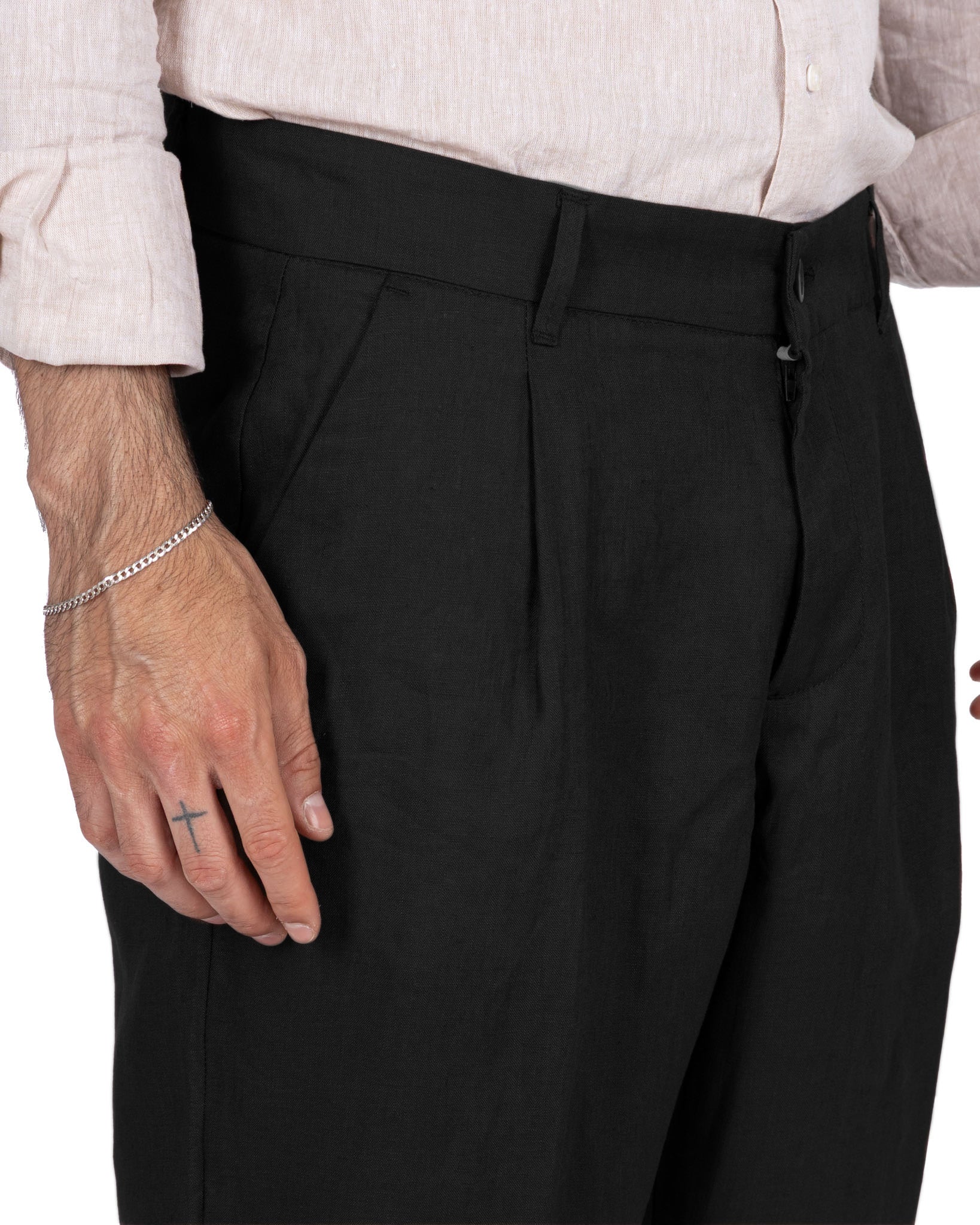 Lucas - wide trousers in pure black linen with pleats
