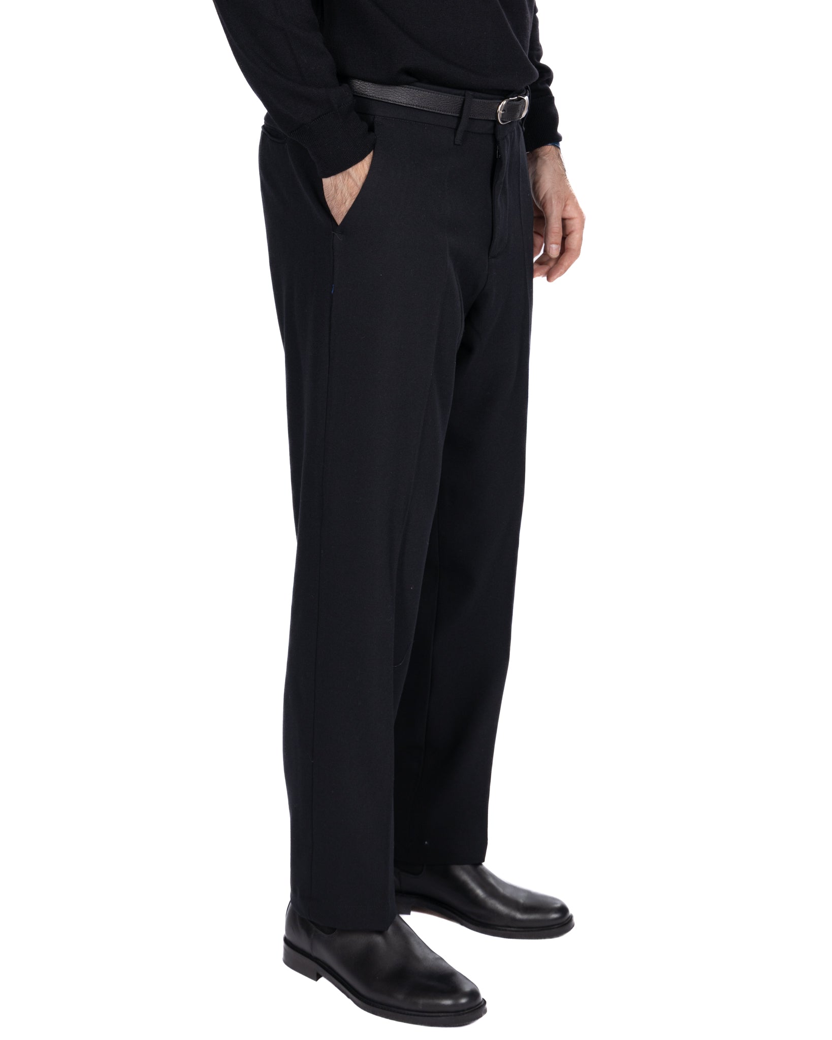 Zeiis black wide trousers