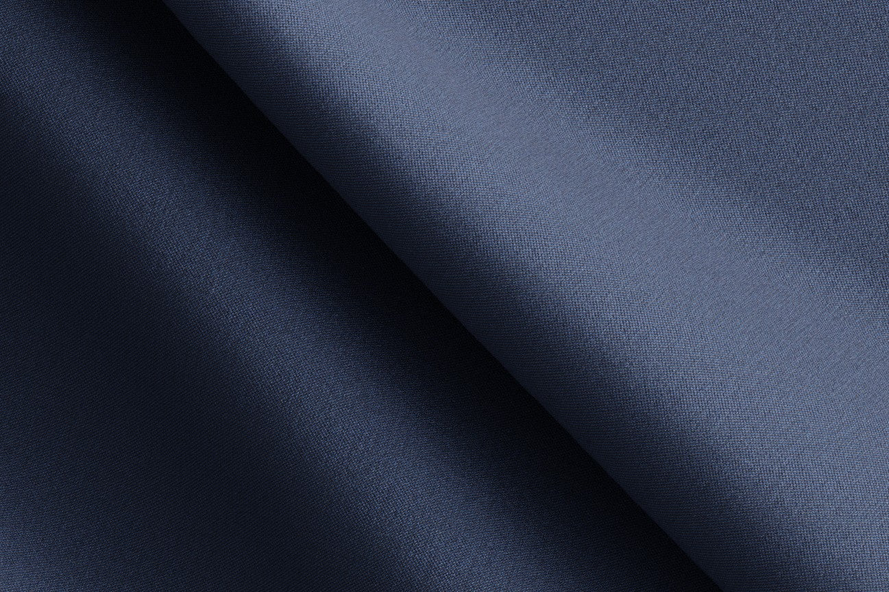 Costume sur mesure en laine et soie bleu années 150 Caccioppoli