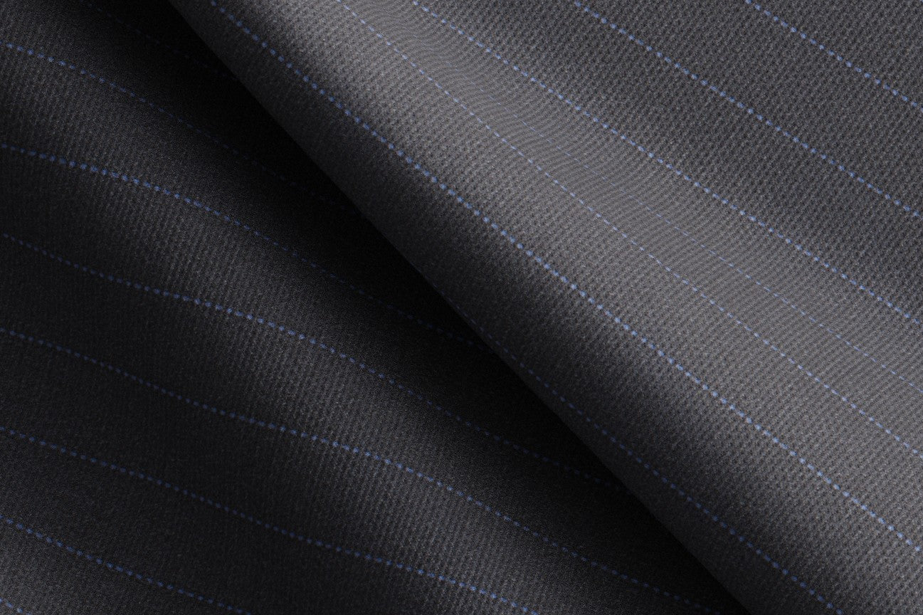 Pantalon tailleur en laine gris à fines rayures années 130 avec bande Caccioppoli