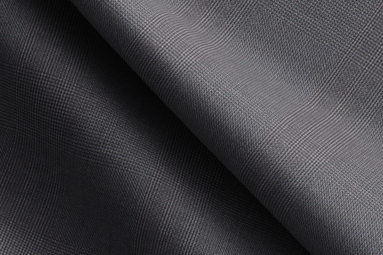 Costume sur mesure en laine et soie années 150 gris Caccioppoli