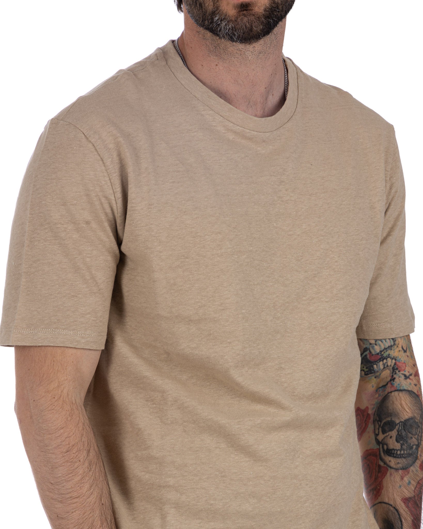 Favignana - beige linen t-shirt